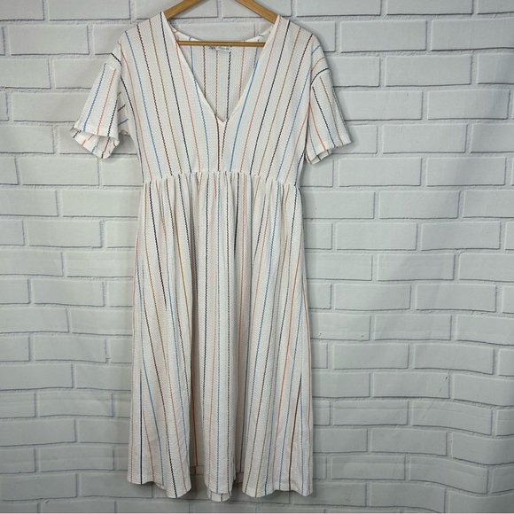 Zara V Neck Striped lightweight dress size small - Picture 2 of 8